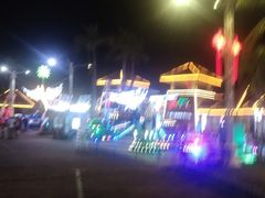 -亚龙湾亚泰商业街