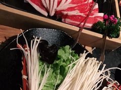 -湊湊火锅·茶憩(上海合生汇店)