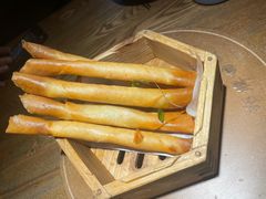 -蜜桃餐厅·伴山(湖滨商业街店)