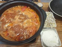 -猫爷的腔调·黔小馆(交大医学住宅区店)