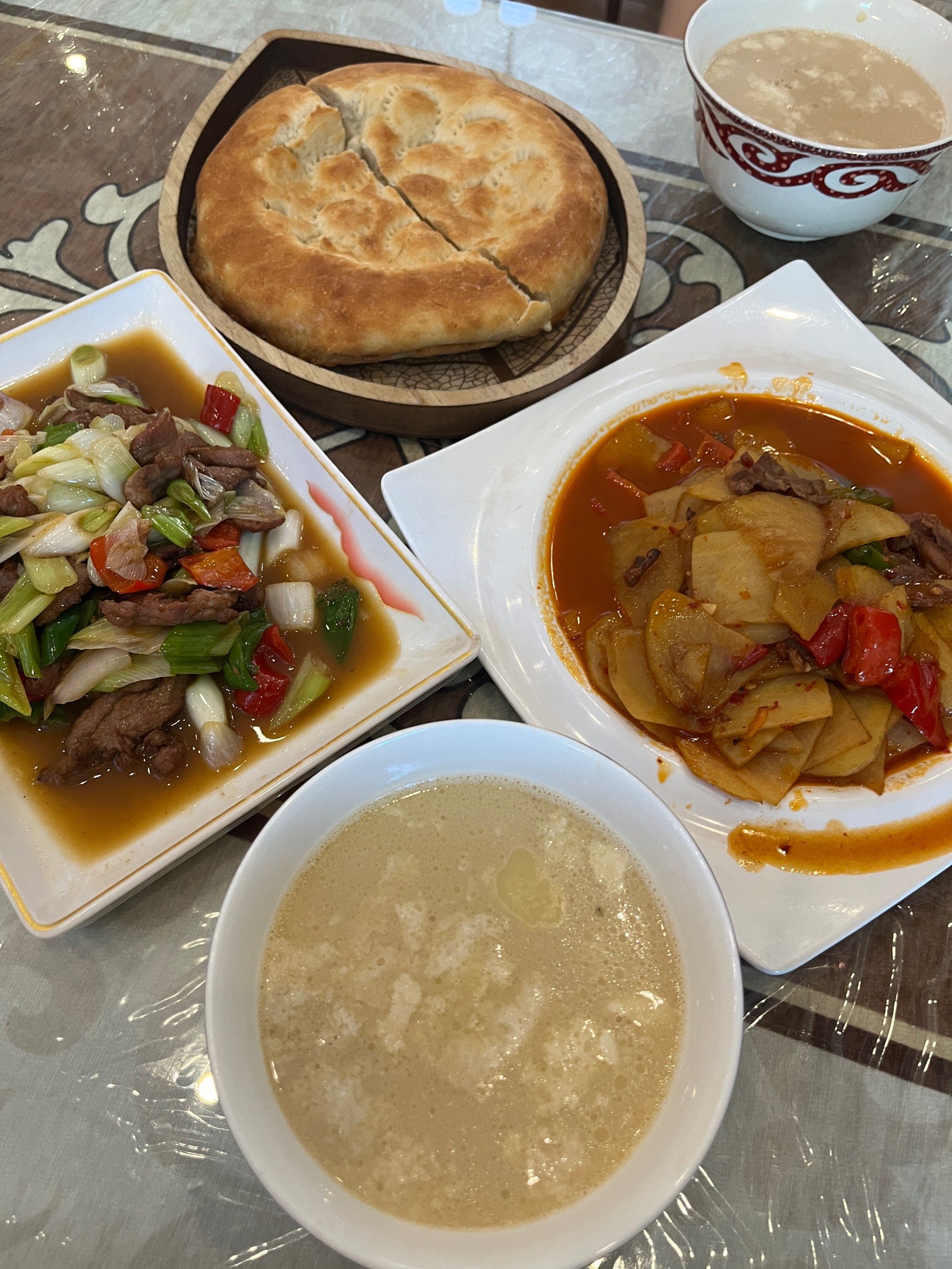尝尝新疆地道哈萨克美食