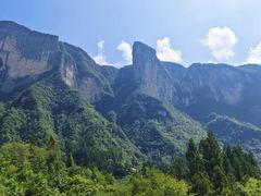 -鹿院坪生态旅游景区