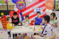 -BabyMonster小怪兽亲子派对·餐厅乐园(金月湾店)