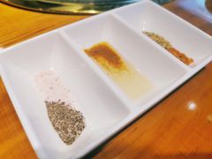 -万兴佳烤肉·长白山老味道(东岸里店)