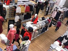 -优衣库(深圳万象天地旗舰店)