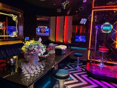 -温莎KTV(珠江路店)