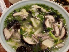 随便抄-侬佳蒸菜馆(听潮店)