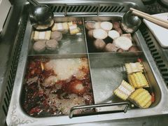 菌菇鸳鸯锅底-海底捞火锅(崇文门新世界百货店)