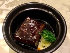 东坡肉-拾溪餐厅·包厢(杭州千禧度假酒店)