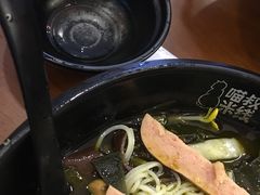 -渝和喵叔米线(南坪万达店)
