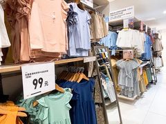 -优衣库(广州天河领展广场店)