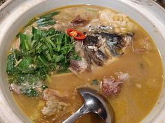 -河畔春天时尚餐厅