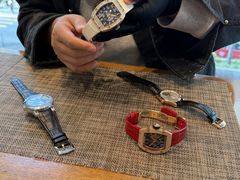 -沐渔二手奢侈品黄金手表包包回收·中古店(广州塔店)