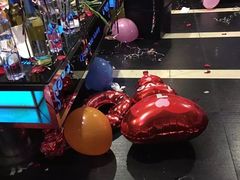 -蓝尊量贩(黄河路店)