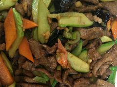 -宾朋海鲜特色美食餐厅·纯手工鲅鱼水饺(兴海路店)