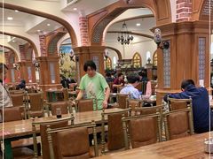 大堂-清真·玛丽亚新疆菜主题餐厅(浙江中路店)