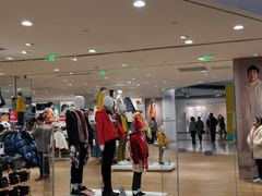 -优衣库(上海金桥太茂店)