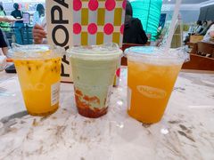 抹茶草莓鲜牛乳-PAOPAO Bakery&Café(港汇店)