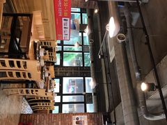 -江南猪肉商会无限续吃(弘大店)