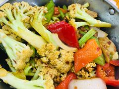 干锅花菜肉片-渔中舟海鲜大排档(普陀沈家门店)