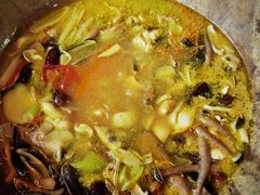 -云南野生菌石锅鱼石锅鸡(大金塔店)