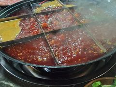 -正南齊北重庆老火锅(光华村直营店)