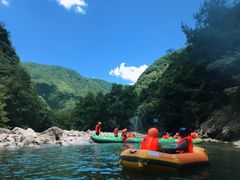 -雅鲁激流探险漂流