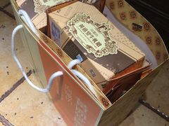 -黄远堂凤梨酥·伴手礼(中山路六店)