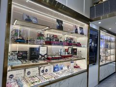 -世纪大明眼镜·林德伯格·蔡司官方授权店(武昌旗舰店)