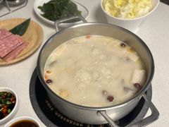 -煲王粤菜餐厅(中侨中心店)