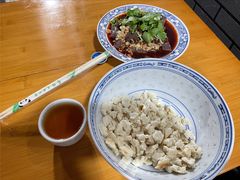 -天发芽·何记葫芦头泡馍·传统小吃(报恩寺街店)