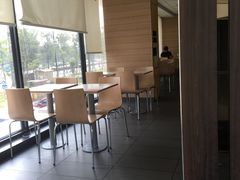-麦当劳(国际社区店)