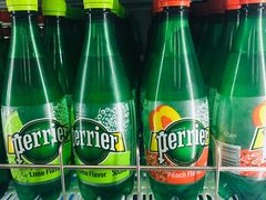 -全家便利店(江湾镇站店)