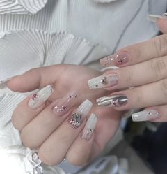 -LILY NAILS美甲美睫