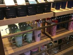 -星巴克臻选(北京世贸天阶店)