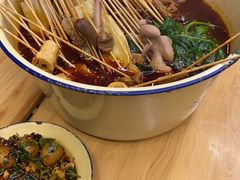 -拈签一笑黄牛肉辣卤串串