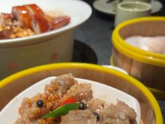 -蝴蝶里·粤菜·点心(滨江龙湖店)