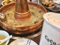 -岳记兴隆·青城腊排铜火锅(融创店)