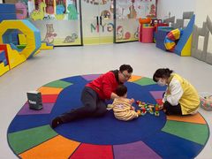 -美国谷斯妈妈早教中心 (陆家嘴店)