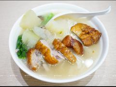 -佰搭果·广式茶餐厅(西华路店)