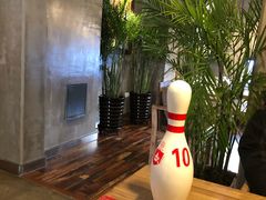 -HIGH FIVE哈福手工汉堡(桂林路店)