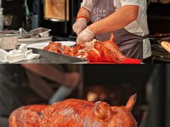 烤乳猪-Osteria Garden 生蚝花园餐厅(原进贤路店)
