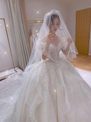 -南京宝娜嫁衣婚纱礼服馆(中央路店)