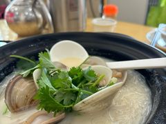 -鹏城人家海鲜酒家·23年老字号(较场尾店)