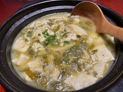 -魏铭鱼头捞饭(晋阳路店)