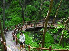 -大岭沟猕猴桃谷风景区