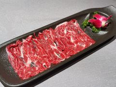 -左庭右院鲜牛肉火锅黑金店(陆家嘴中心店)