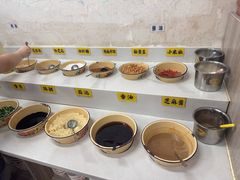-肖婷姐大铁锅重庆火锅(南湖店)