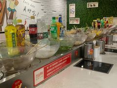 -百品聚旋转火锅(万德庄店)