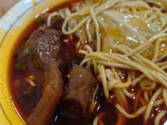 -易毛特色牛肉面(解放碑步行街店)